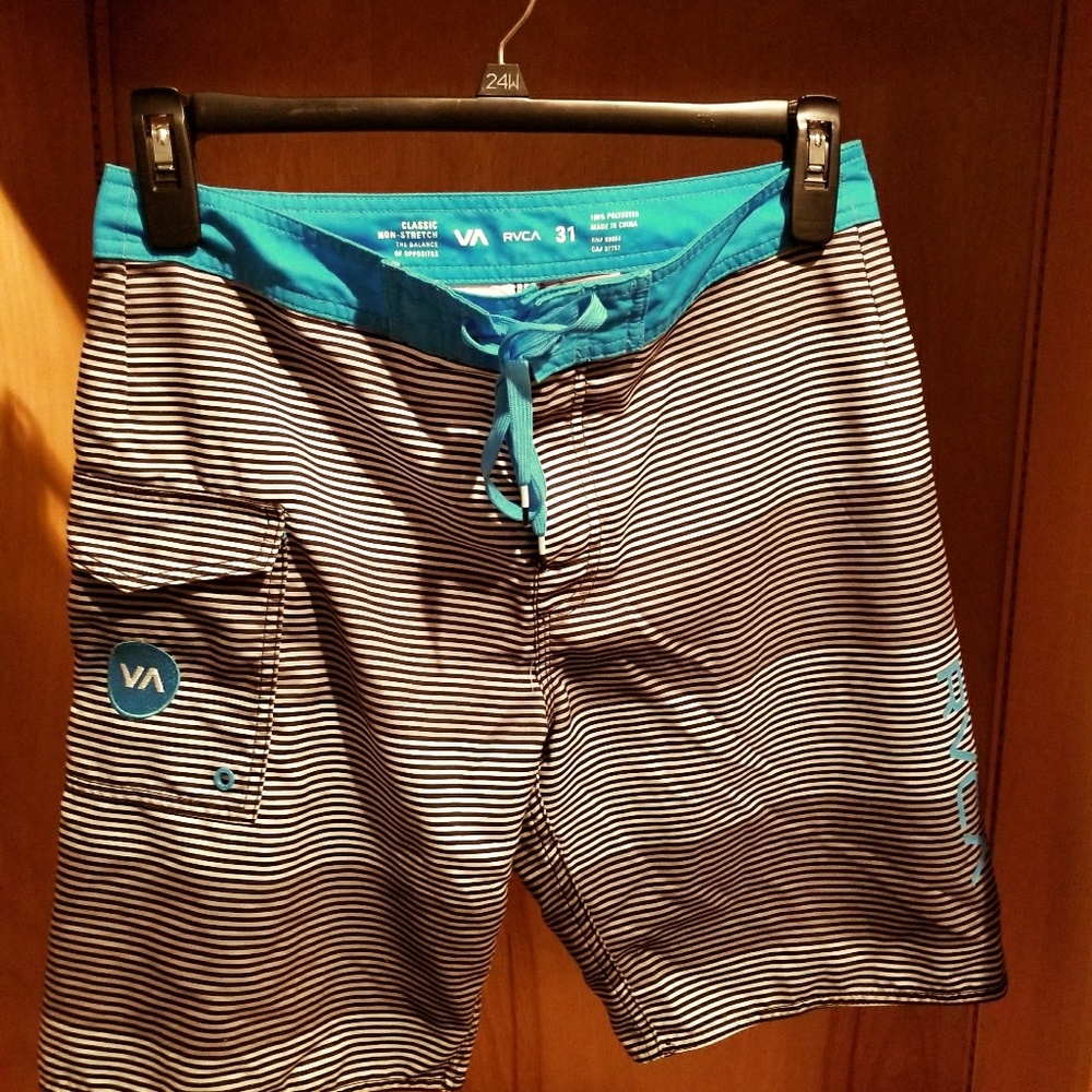 Men's RVCA boardshorts